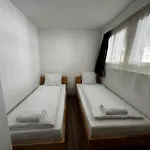 Swiss Holidays-city 아파트